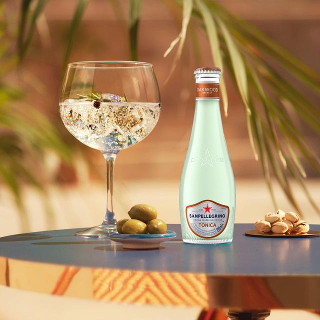 San Pellegrino Oakwood Tonic Water Glass   4 x 200ml GOODS M&S   