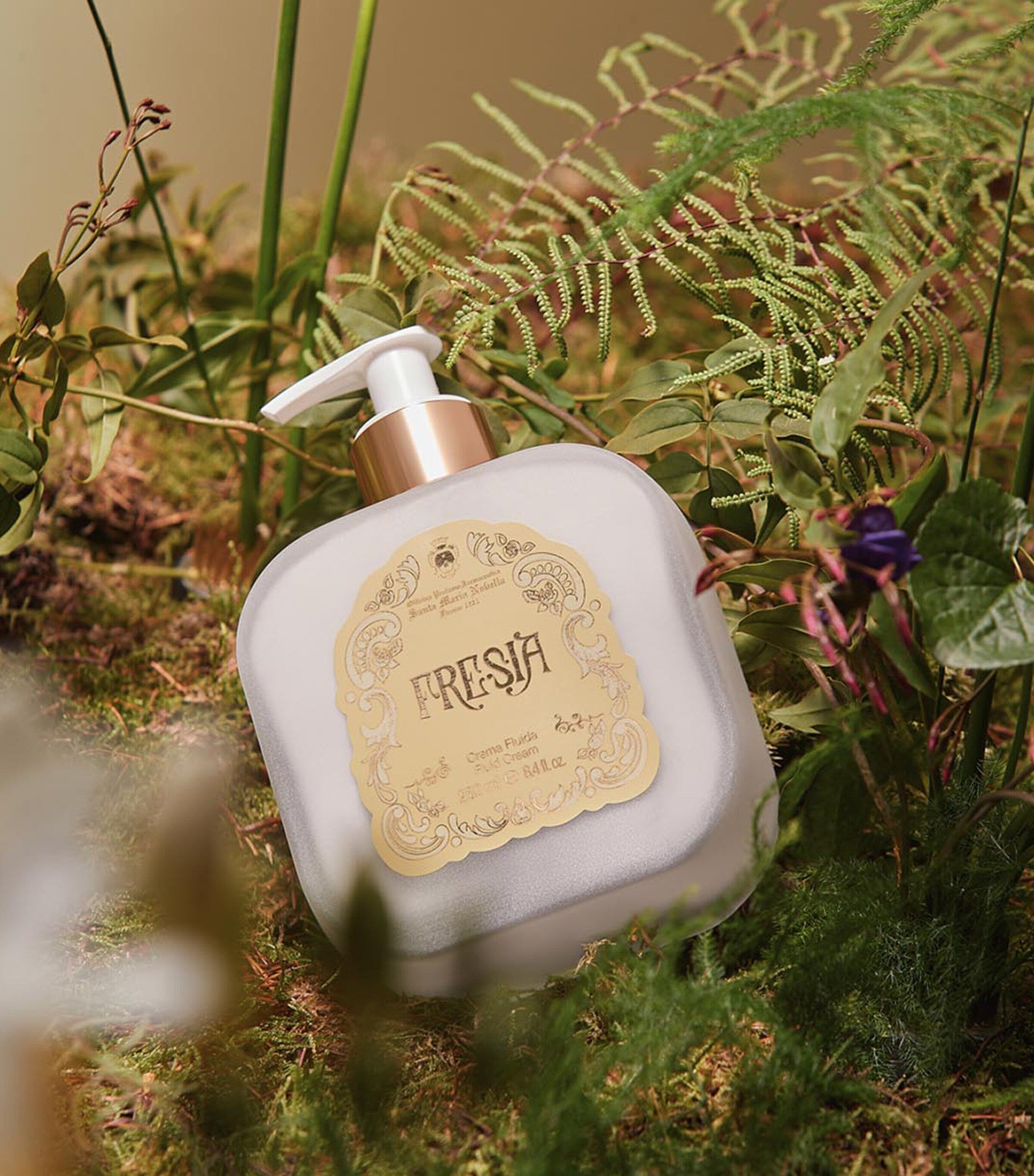 Santa Maria Novella Fresia body cream 250ml (British brand)