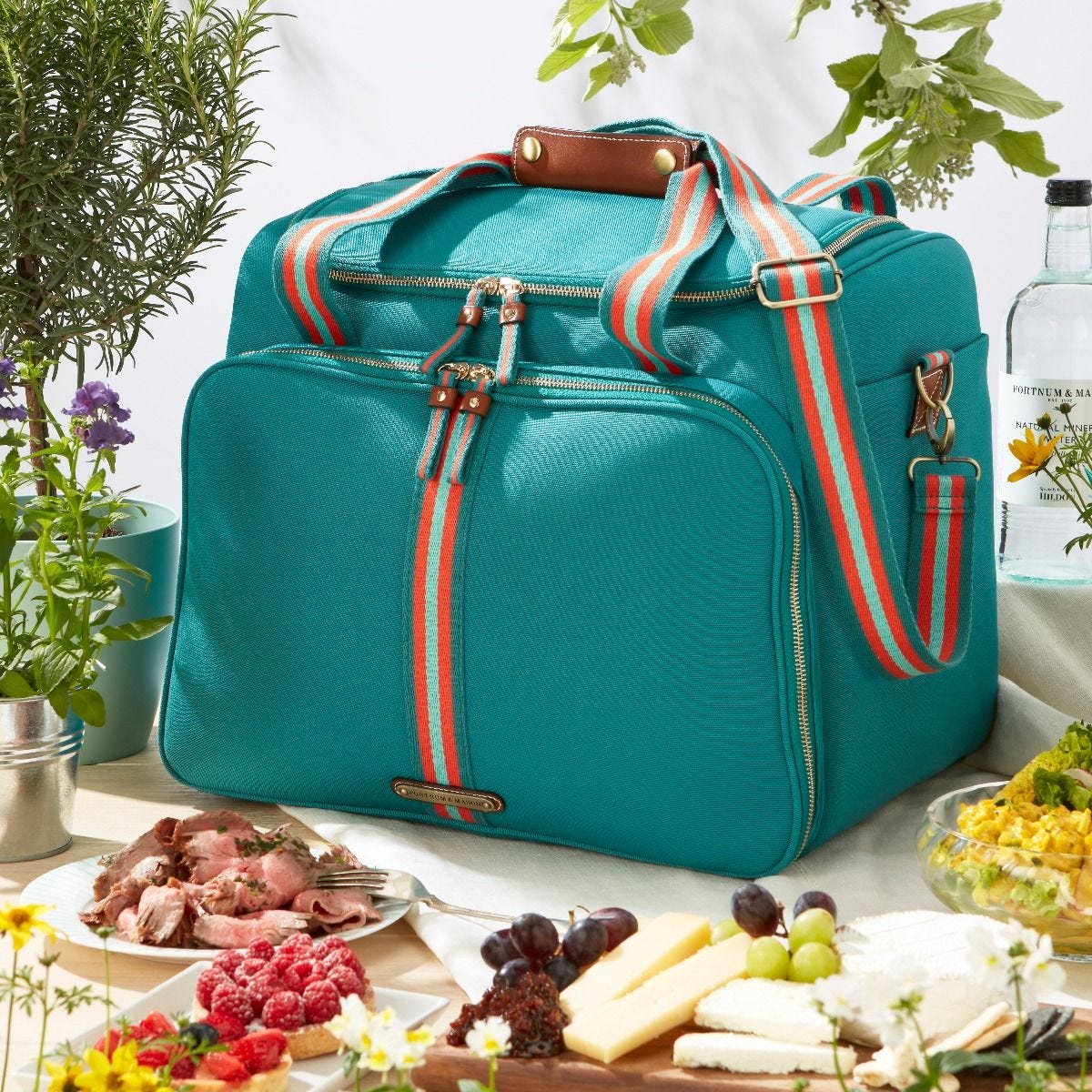 Fortnum's canvas cool bag Eau de Nil picnic carrier, UK version