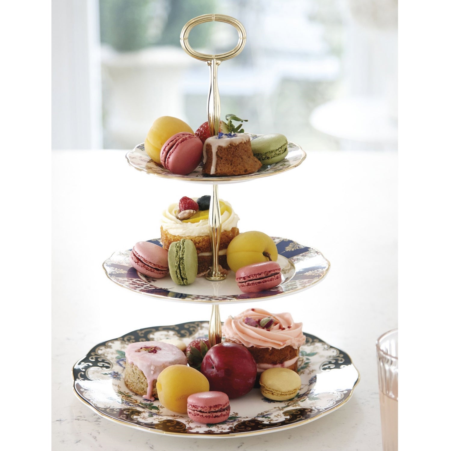 Royal Albert 100 Years 3-tier cake stand, UK version