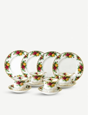 Royal Albert Old Country Roses 12 piece tea set, UK version