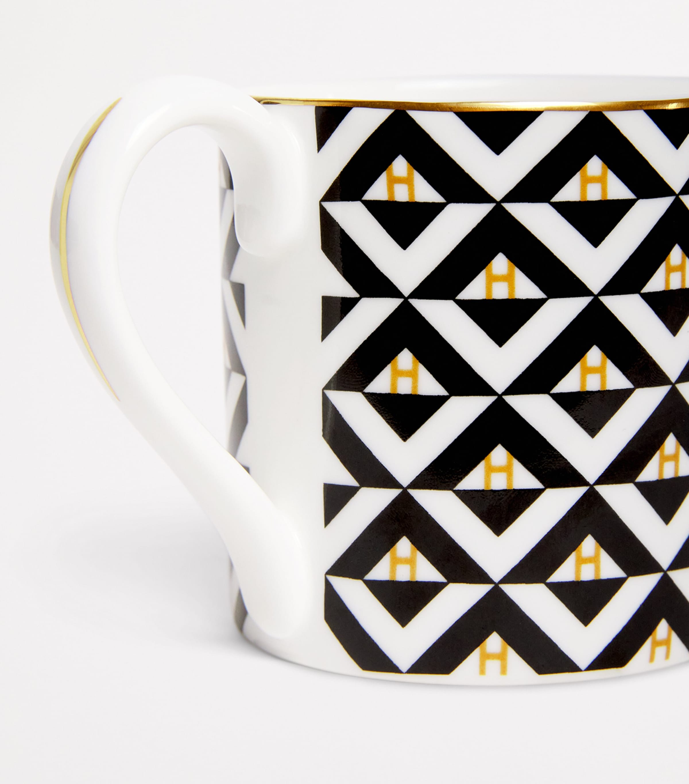 Harrods geometric creamer 227ml, UK version
