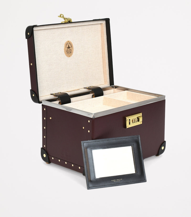 Globe-Trotter Centenary vanity case 24cm, UK version