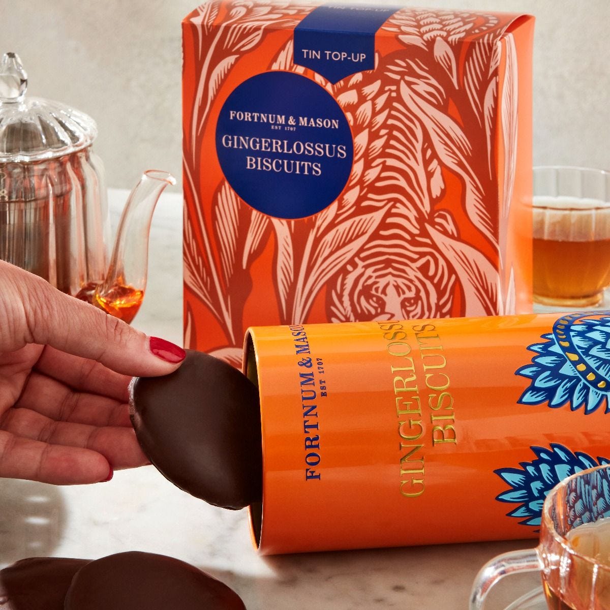 Gingerlossus biscuits with dark chocolate and stem ginger 600g - British product