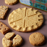 Fortnum & Mason shortbread selection tin 650g (British brand)
