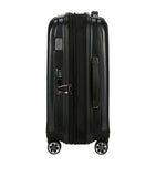 Samsonite Nexis expandable spinner 55cm suitcase (British brand)