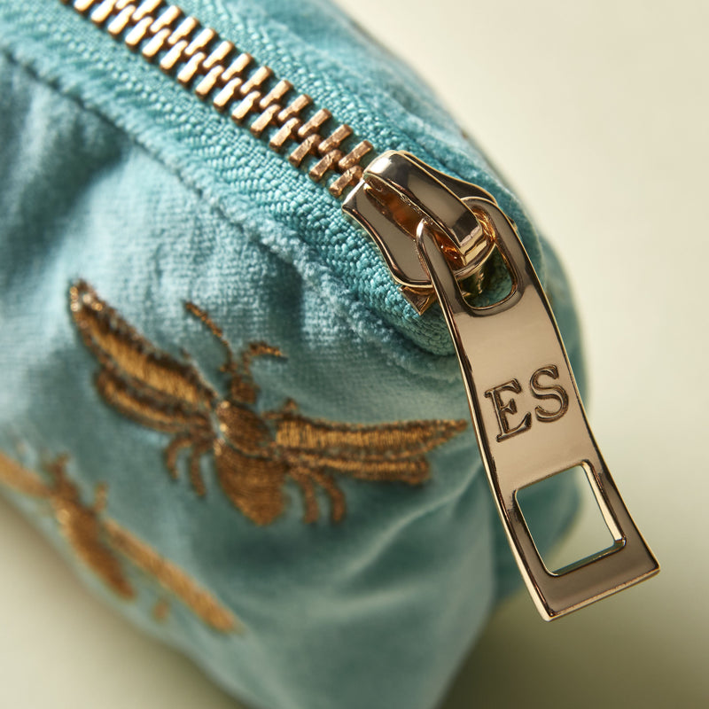 Elizabeth Scarlett honey bee coin purse turquoise 16x10cm, imported from the UK