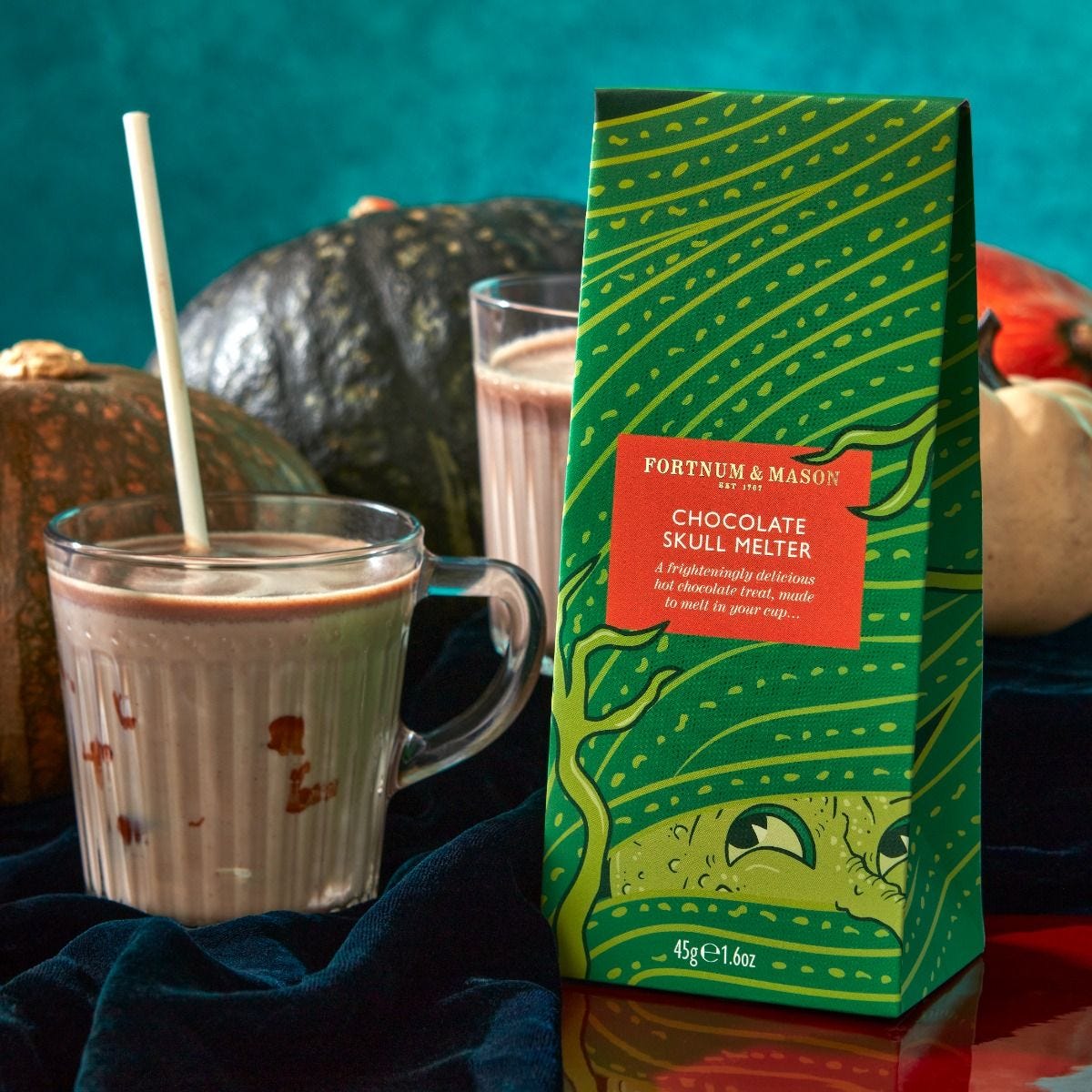 Skull-shaped Belgian hot chocolate melt 45g, UK version