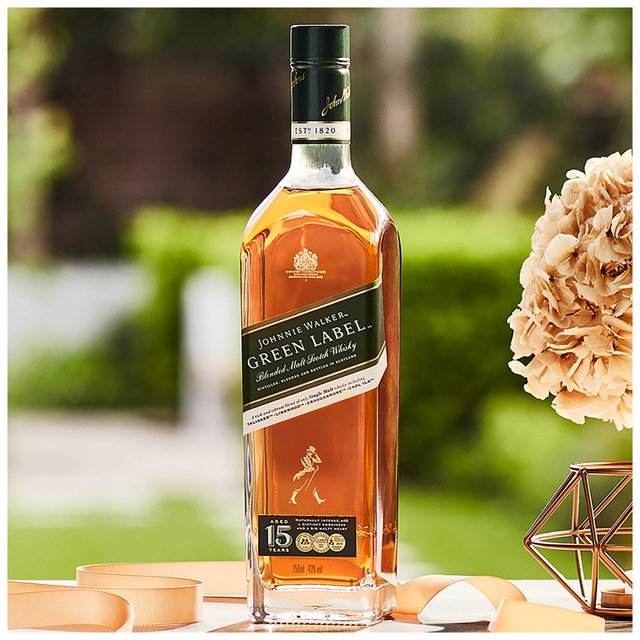 Johnnie Walker Green Label 15 Year Old Blended Scotch Whisky   70cl GOODS M&S   