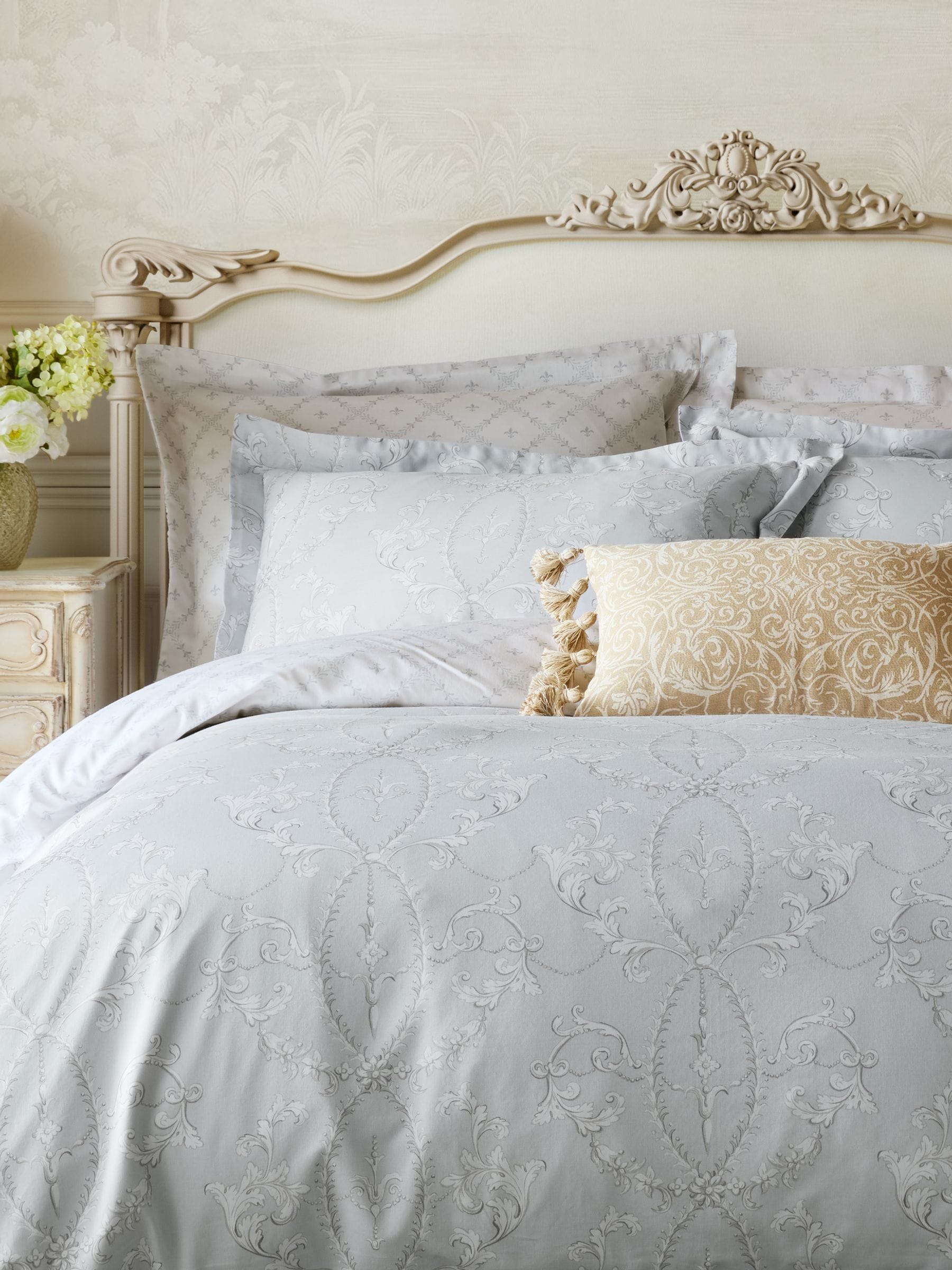 Historic Royal Palaces blue cotton sateen pillowcases set of 2 - British product