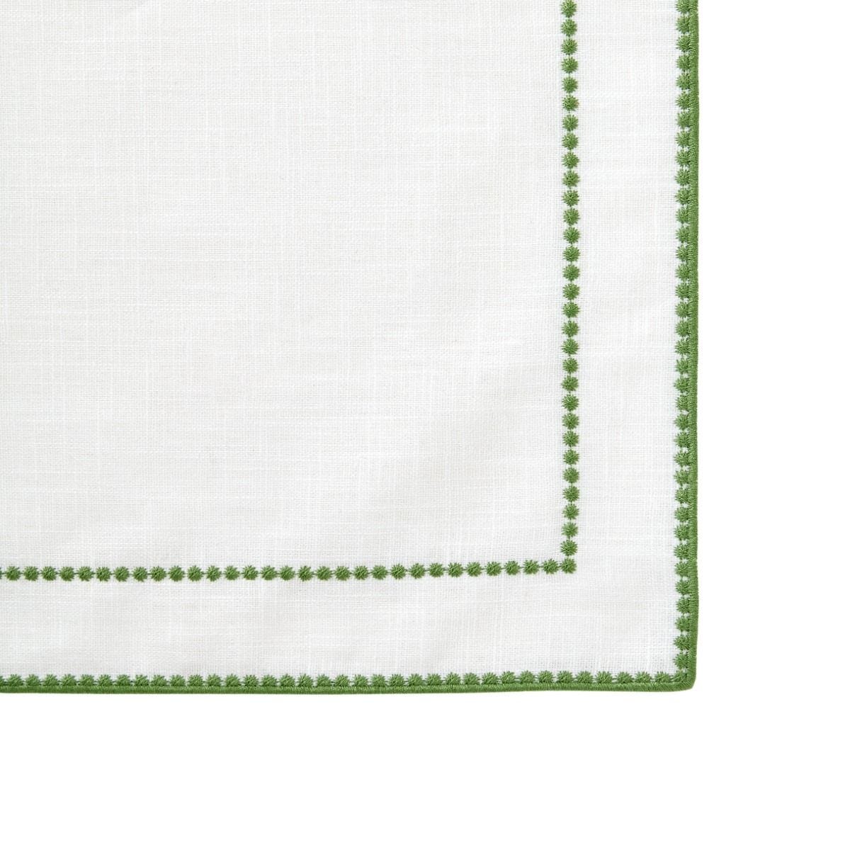 HMA DÉCOR embroidered daisy napkin 40 x 45cm, UK version