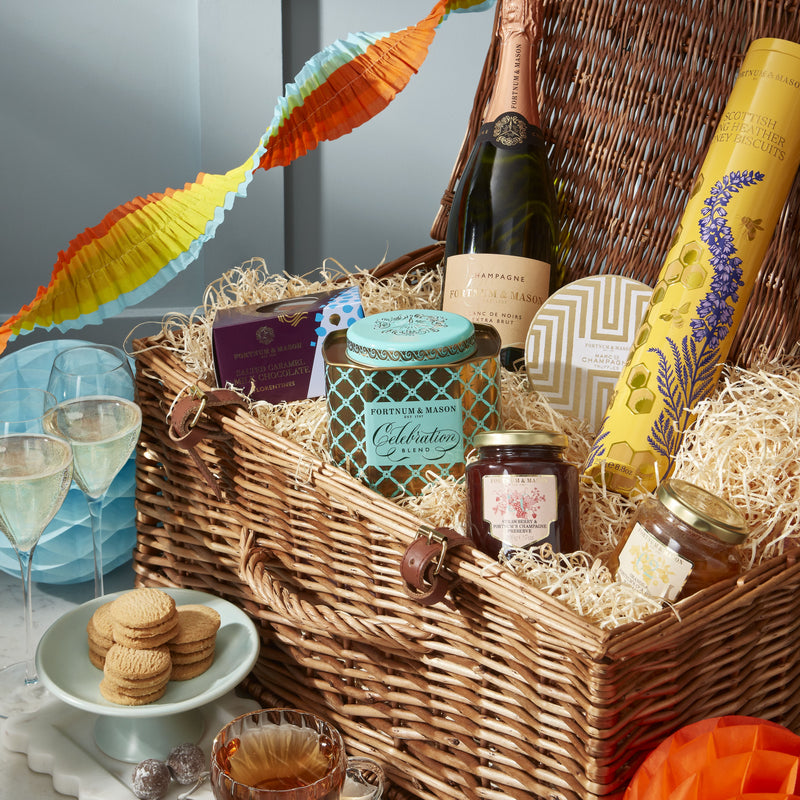 Champagne gift set from The Congratulations Hamper, UK version