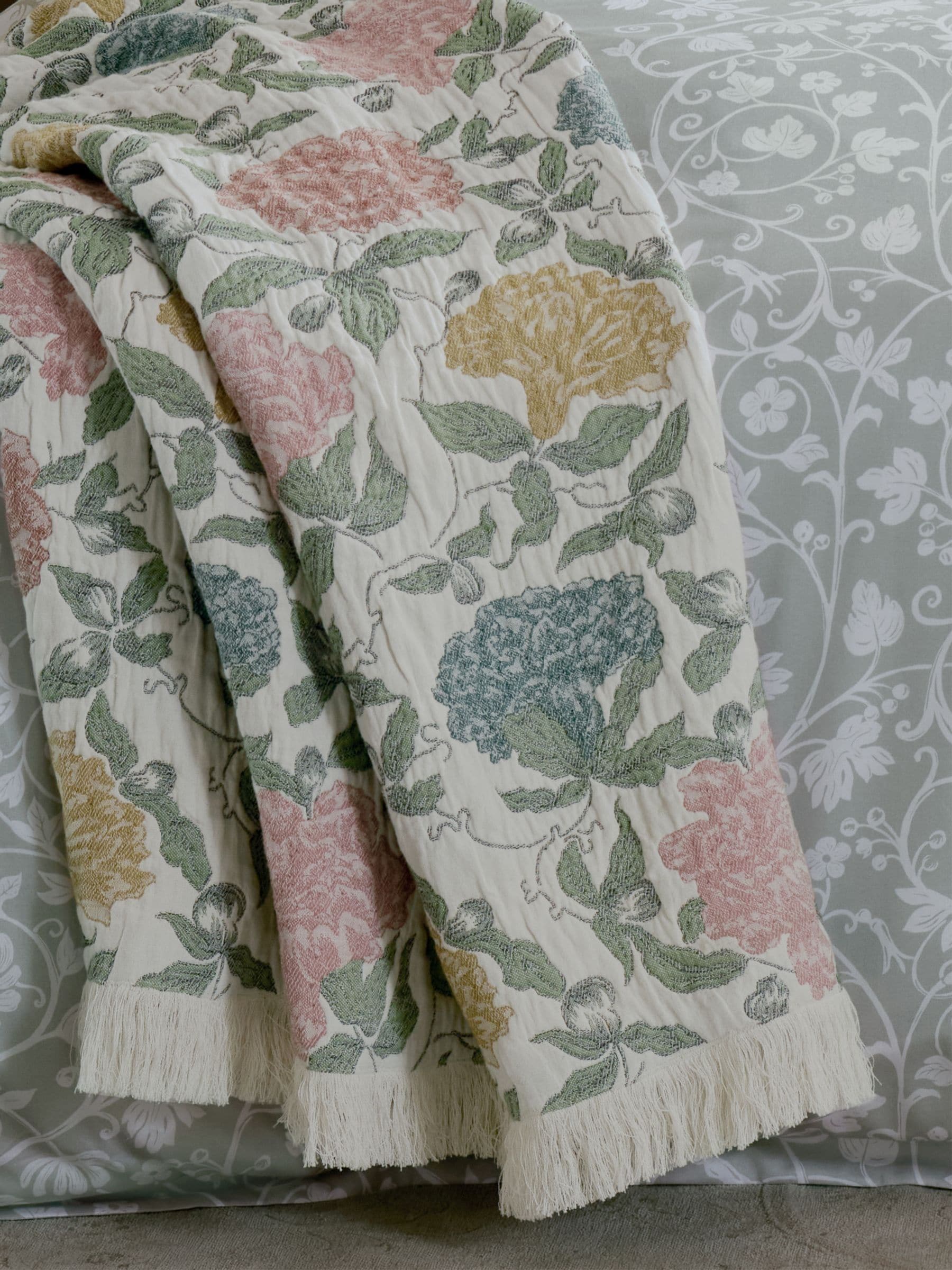Historic Royal Palaces Albert Jacquard throw, imported from the UK