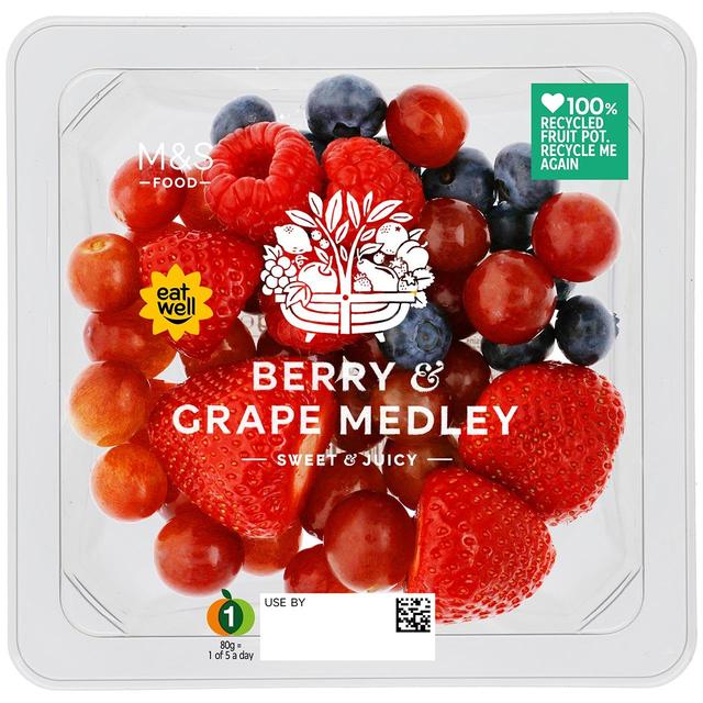 M&S Berry & Grape Medley   250g