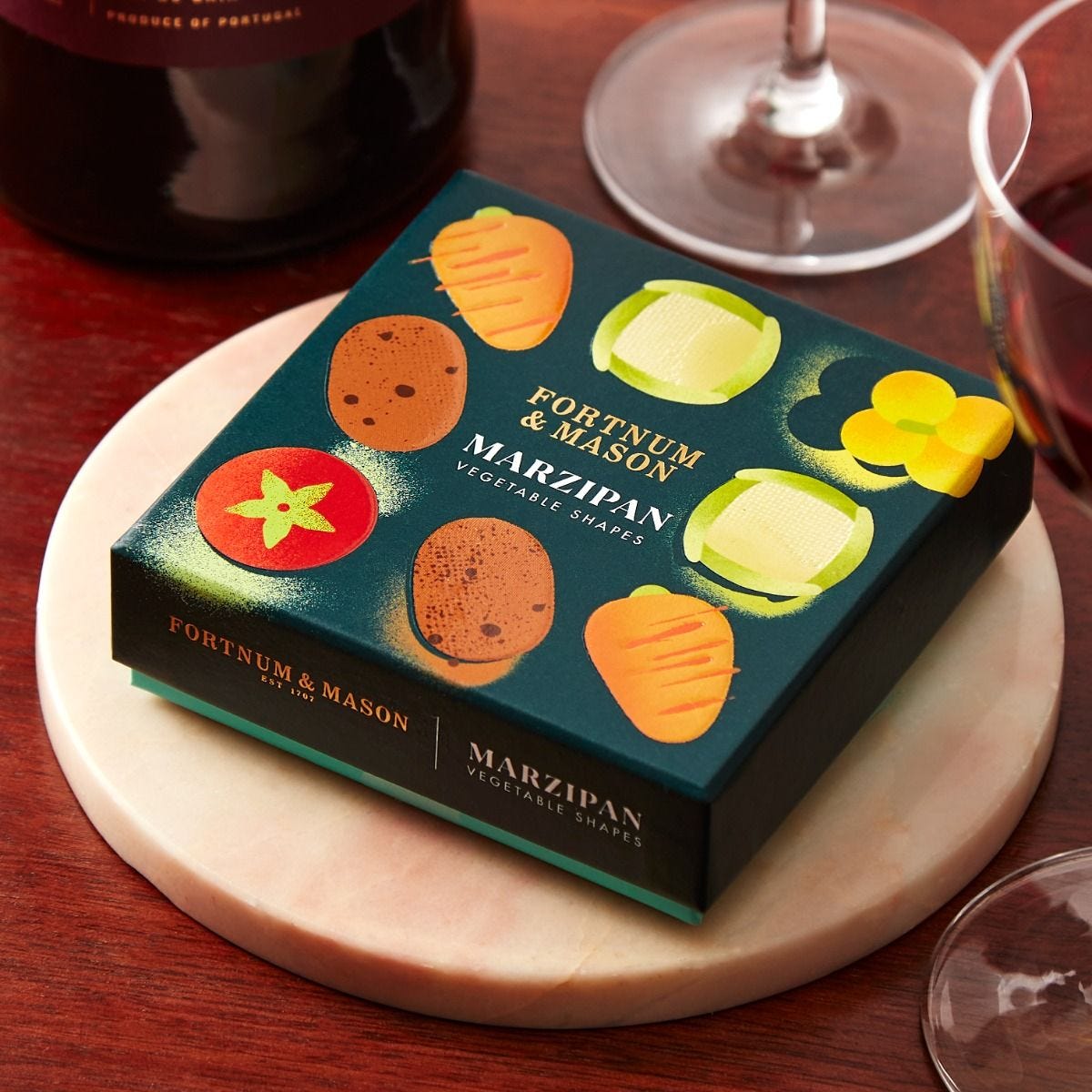 Marzipan vegetable patch sweets 100g, imported from the UK