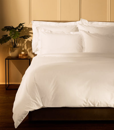 Harrods Egyptian Cotton 400 Thread Count Emperor Flat Sheet 356cm x 292cm- Buy online at McGrocer