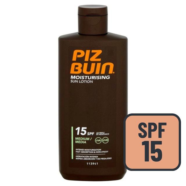 Piz Buin Moisturising SPF 15 Sun Lotion   200ml