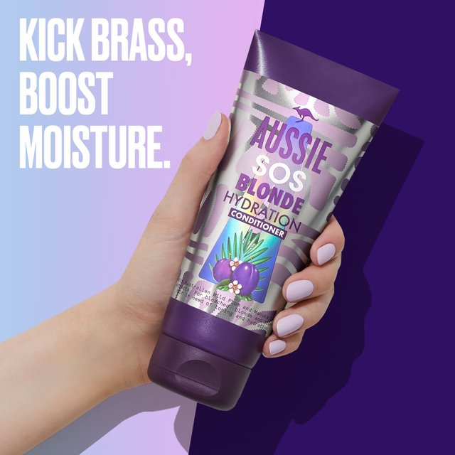 Aussie Blonde Hydration Purple Hair Conditioner For Blonde and Silver Hair   200ml GOODS M&S   