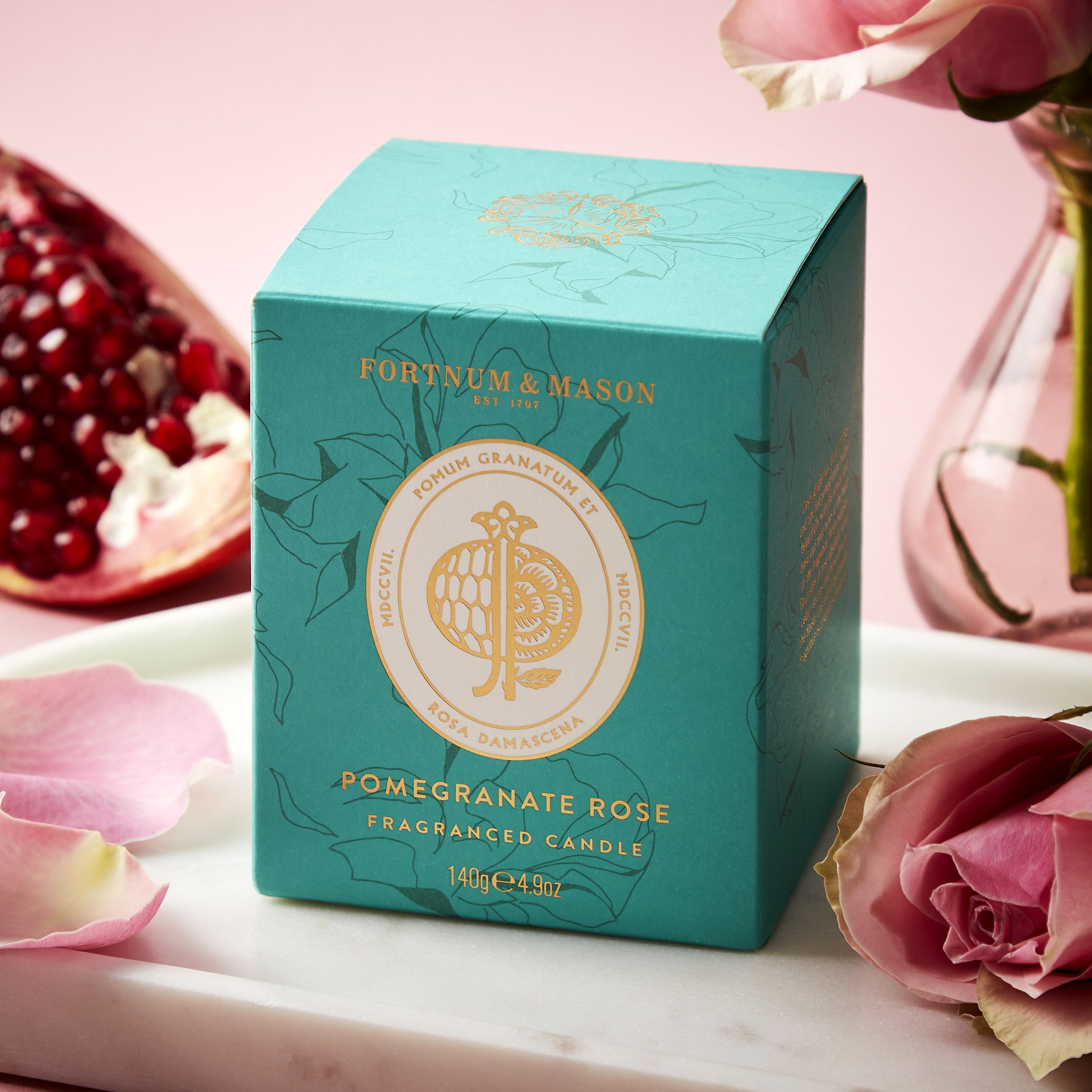 Fortnum's pomegranate rose candle 140g (British brand)