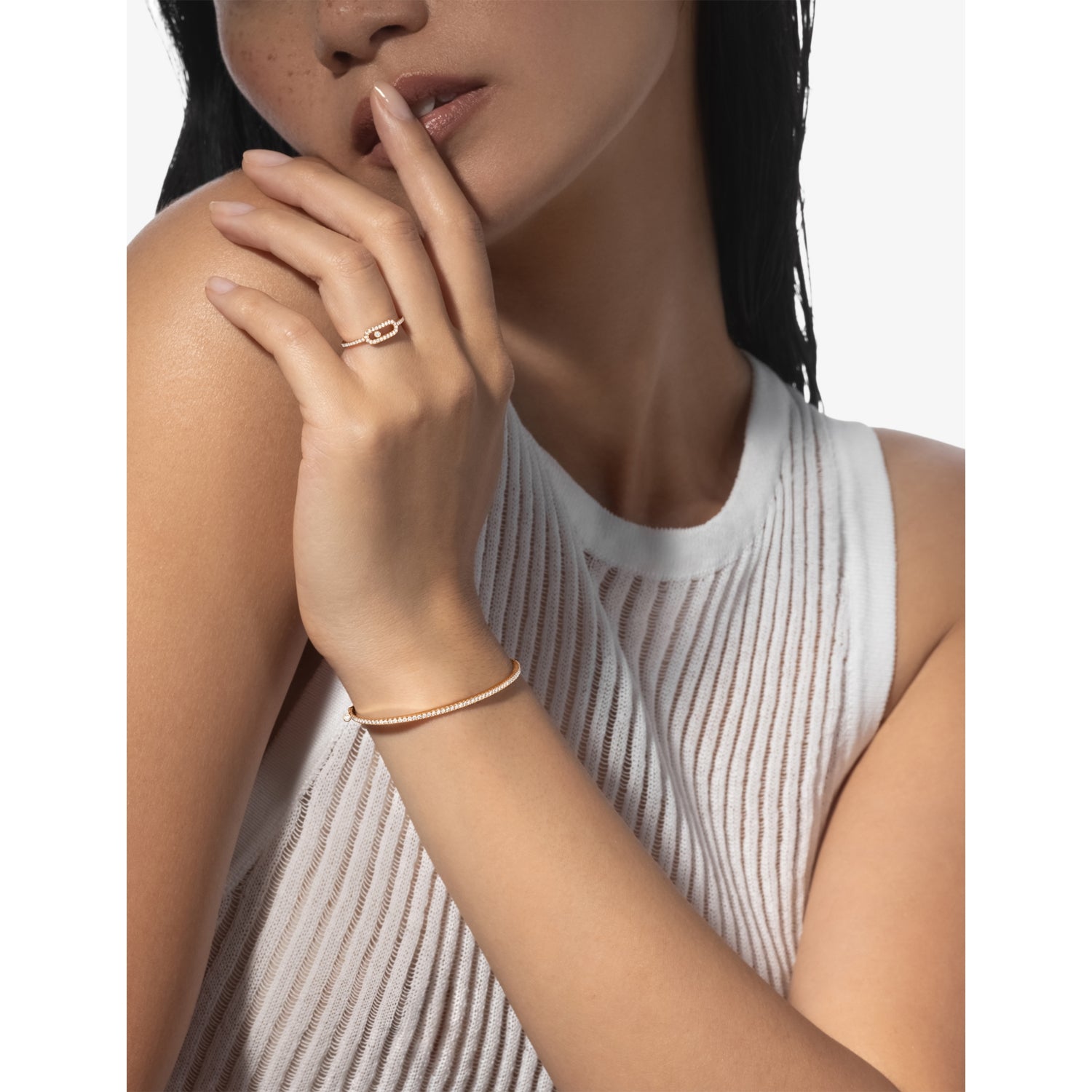 Messika Move Uno diamond ring 0.09ct, imported from the UK