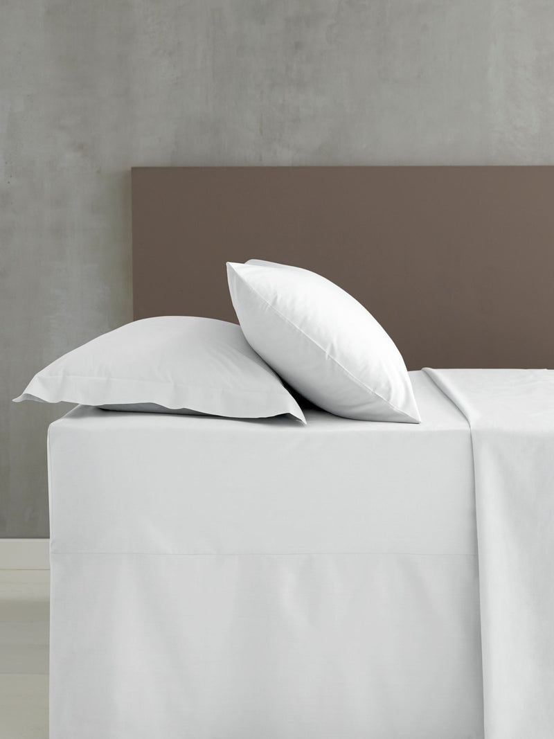 Catherine Lansfield Set of 2 White Easy Care Percale Pillowcases