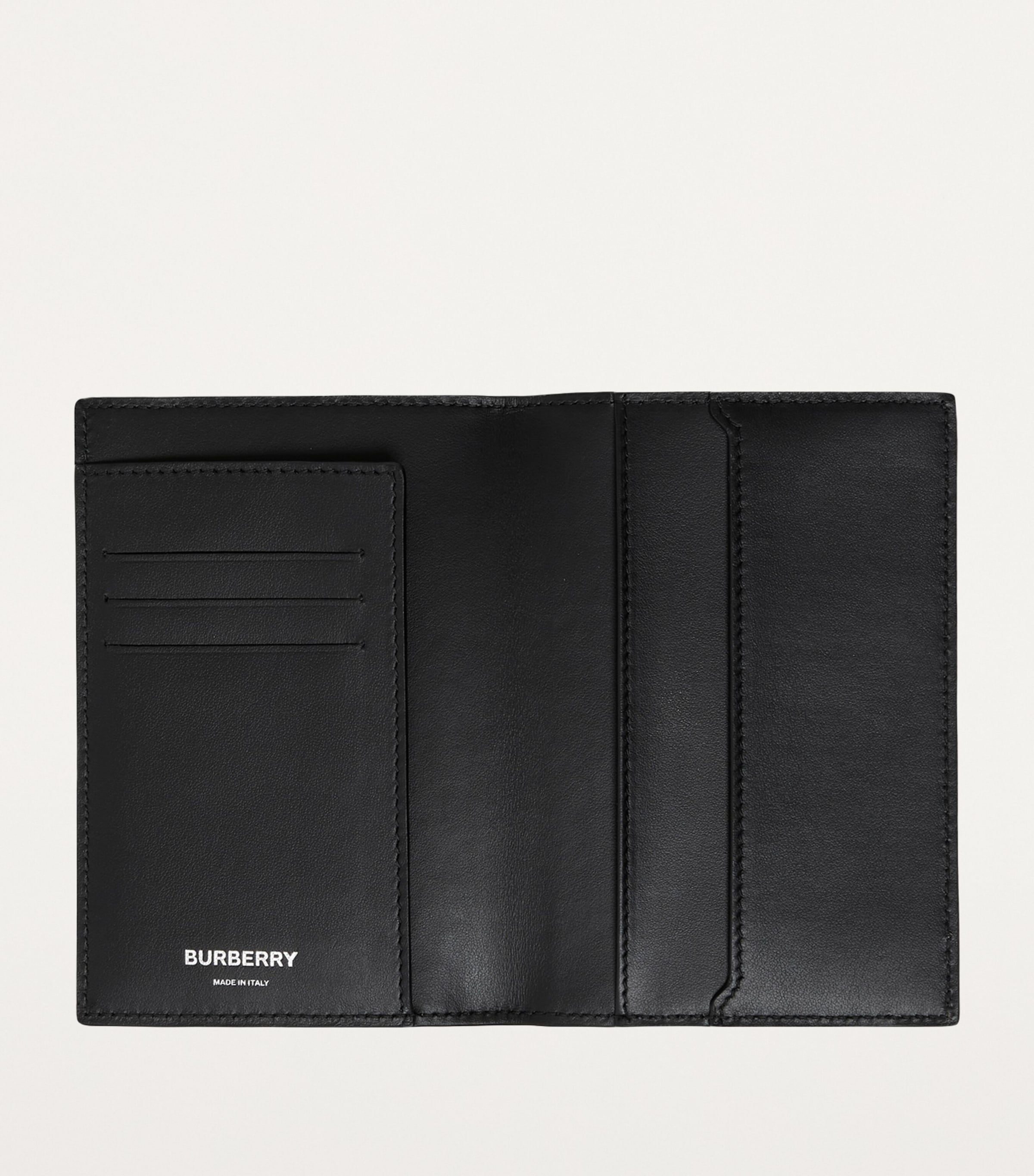 Burberry check passport holder - British product