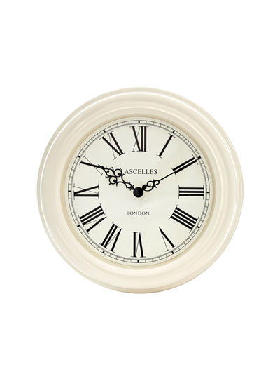 Next Brookpace Lascelles cremefarbene klassische Wanduhr mit römischen Ziffern 32cm- Jetzt online bei McGrocer kaufen