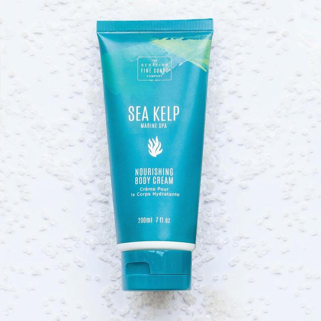 Scottish Fine Soaps Sea Kelp Marine Spa Cleansing BarNourishing Body Cream   200ml GOODS M&S   