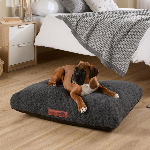 Paws For Slumber Sherpa pet bed small, imported from the UK