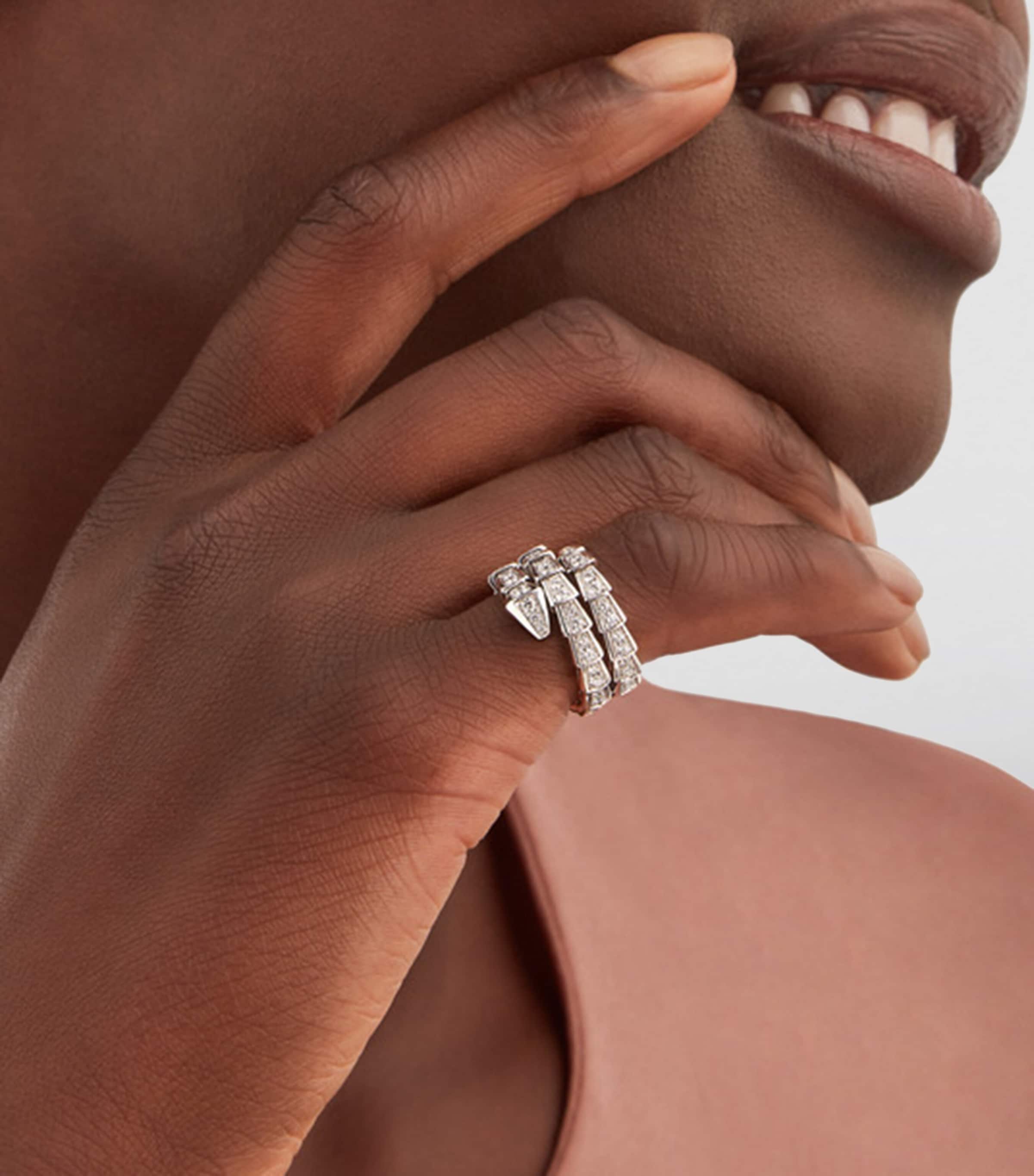 Bvlgari Serpenti Viper ring in white gold and diamonds, UK version