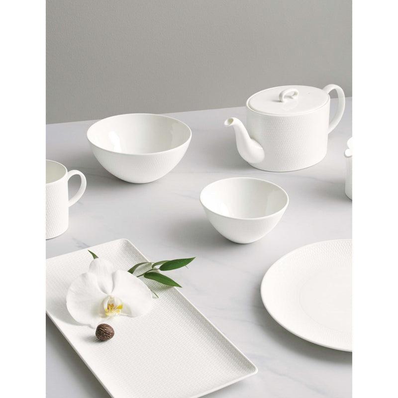 Wedgwood Gio fine bone china cereal bowl 16cm, UK version