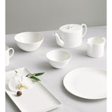 Wedgwood Gio fine bone china sculptural bowl 23cm (British brand)