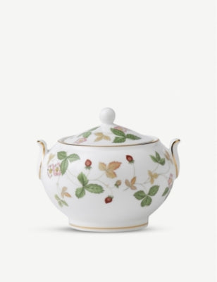 Wedgwood Wild Strawberry bone china sugar box 8cm - British product