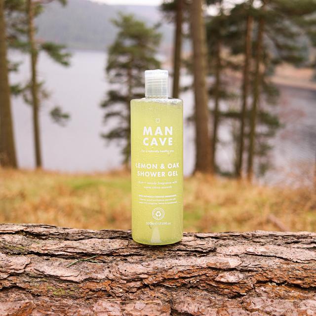 ManCave Lemon & Oak Shower Gel   500ml