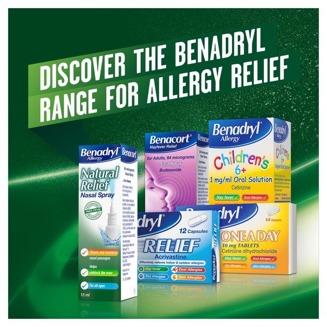 Benadryl Natural Allergy Relief Spray   15ml GOODS M&S   