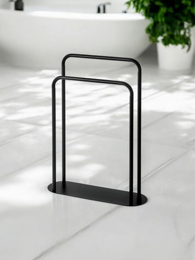 Neste Showerdrape svart Aspen frittstående dobbel håndklestativ baderomstilbehør 69x23x17cm - Kjøp online på McGrocer