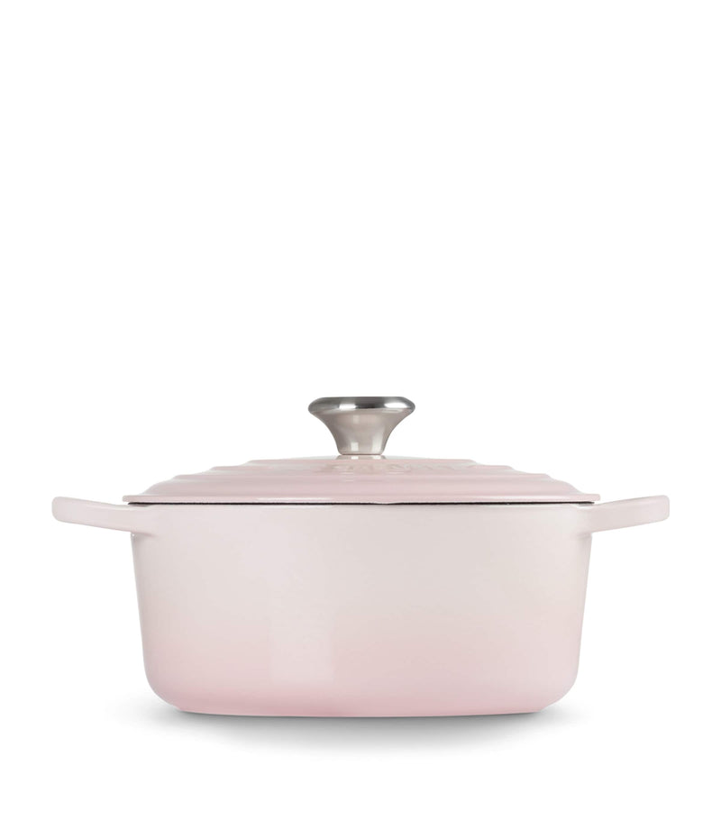 Le Creuset cast iron round casserole dish 28cm, UK version