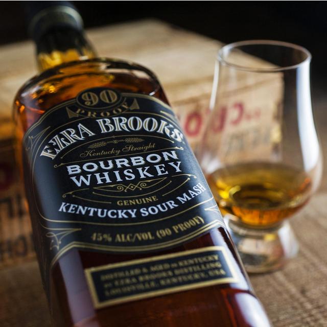 Ezra Brooks Kentucky Straight Bourbon   700ml GOODS M&S   