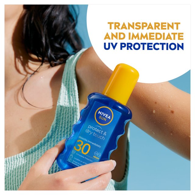 NIVEA SUN Protect & Dry Touch SPF 30 Sunscreen Spray   200ml GOODS M&S   