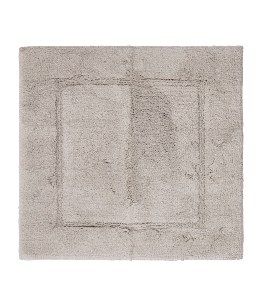 Yves Delorme Prestige square bath mat 60cm x 60cm (British brand)