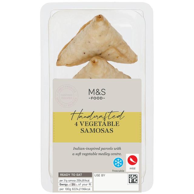 M&S Handcrafted 4 Vegetable Samosas   120g