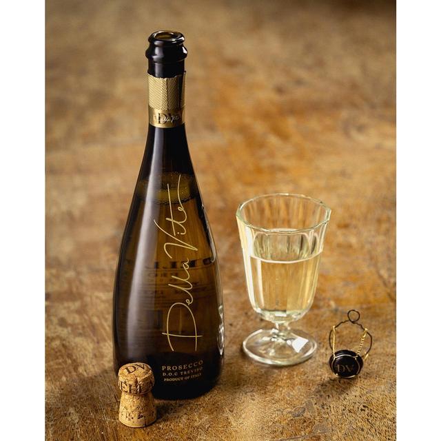 Della Vite Treviso D.O.C Prosecco   75cl GOODS M&S   