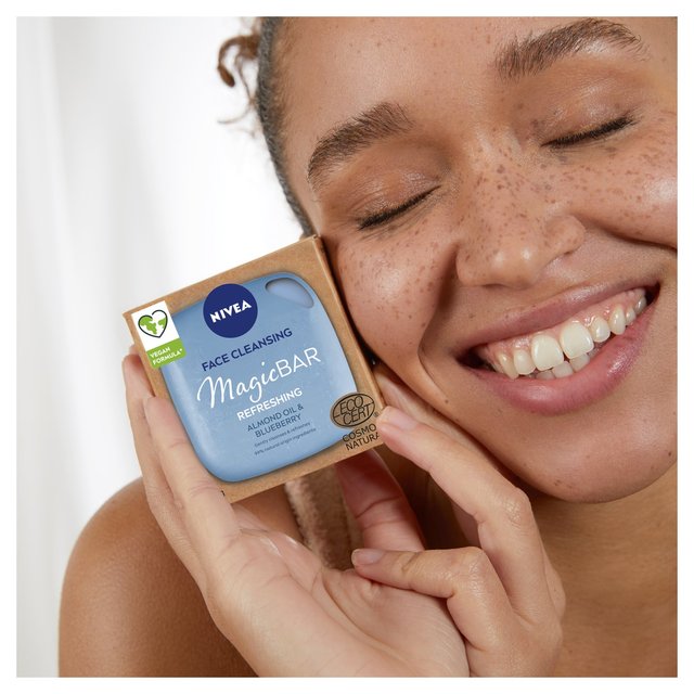 NIVEA Magic Bar Refreshing Almond Oil and Blueberry Face Cleansing Bar    75g