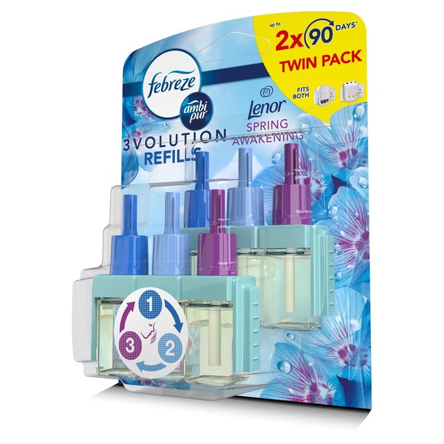 Febreze 3Volution Air Freshener Twin Plug in Refill Spring Awakening   2 x 20ml GOODS M&S   