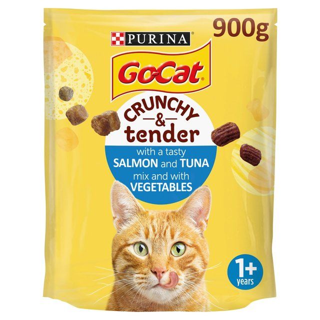 Go-Cat Crunchy & Tender Salmon and Tuna Dry Cat Food    900g