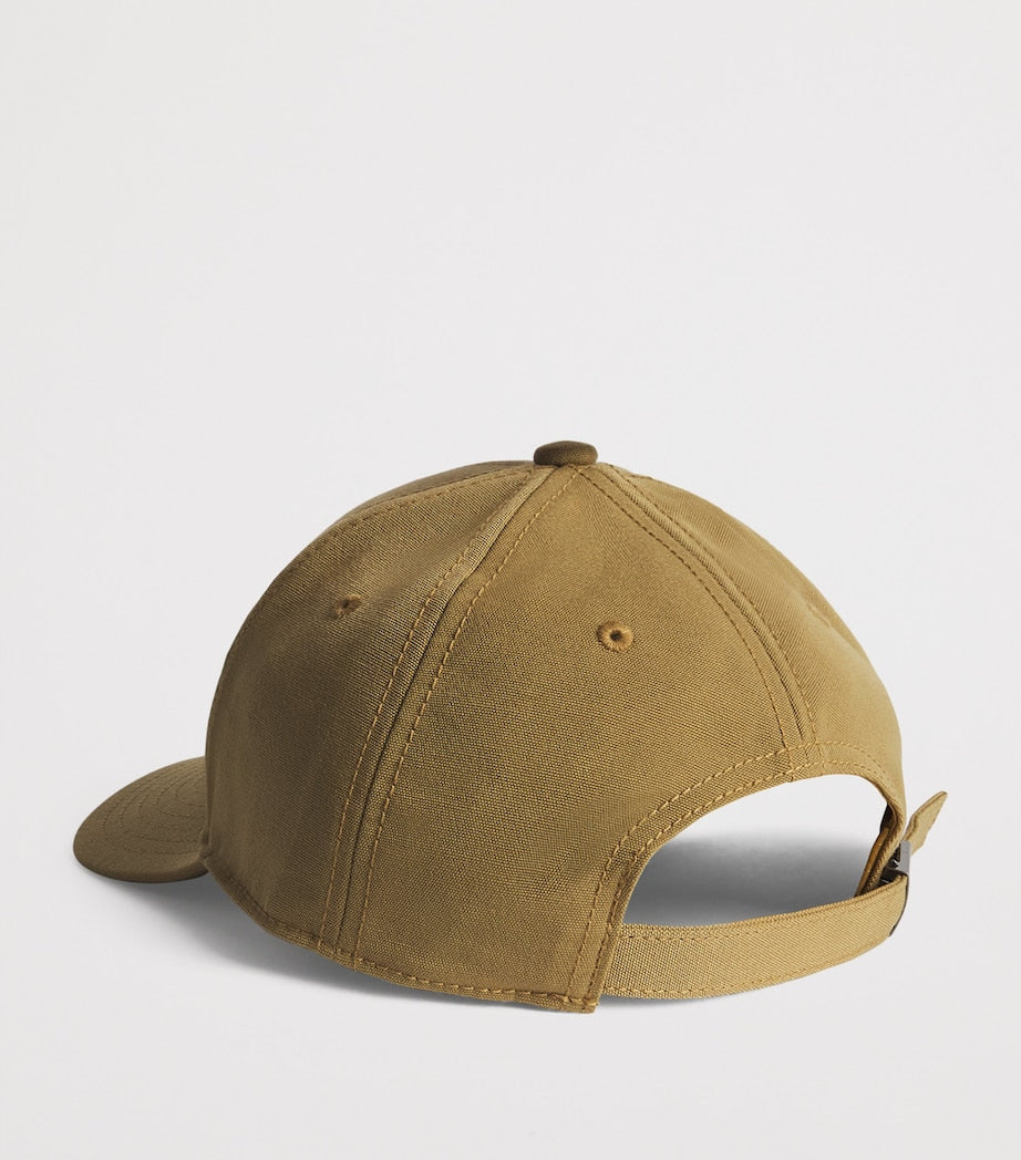 The North Face logo baseball cap, UK version