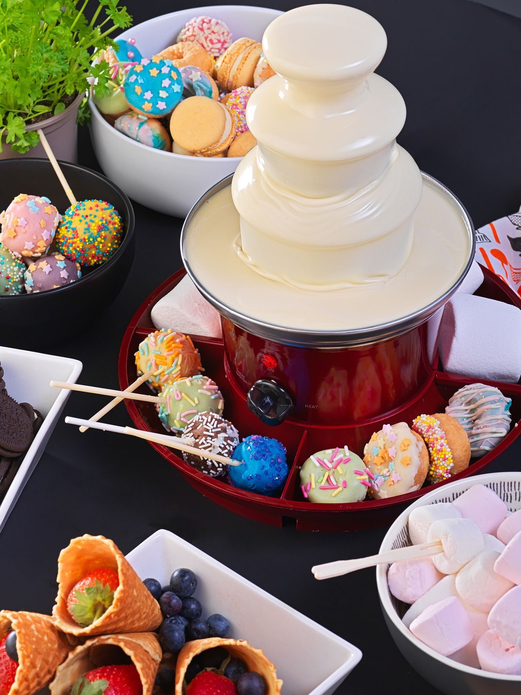 Giles & Posner Red 3 Tier Chocolate Fountain