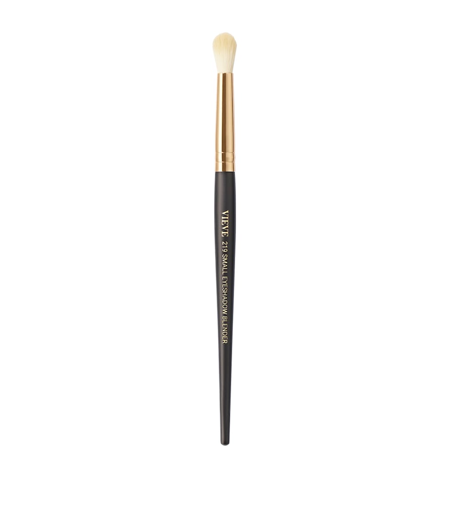 Vieve 219 small eyeshadow blender brush - British product