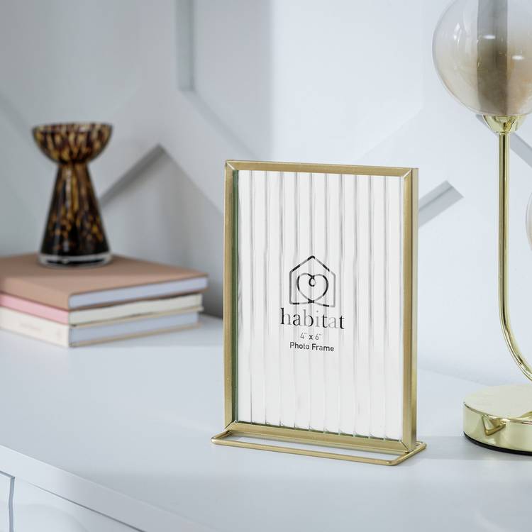 Habitat gold reeded glass picture frame 4x6, imported from the UK
