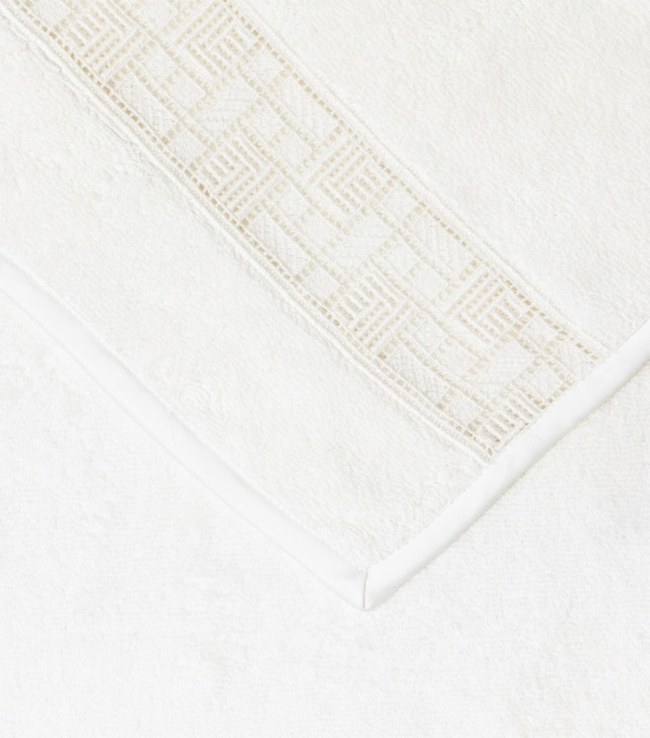 Frette Maze Lace bath sheet - British product